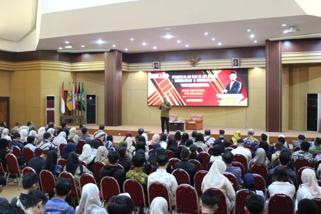 Pembekalan Wisuda UJB 2026: Bekali Lulusan Siap Karier dan Wirausaha